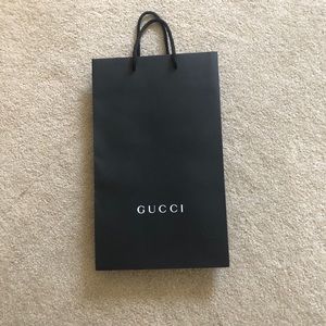Gucci shopping bag